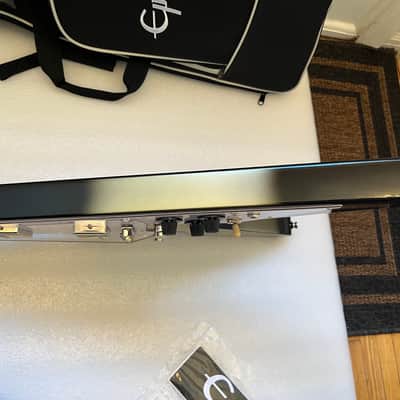 NEW Epiphone Flying V '70s Silverburst 1970s Case Papers_288 image 13