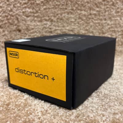 MXR M104 Distortion + image 3