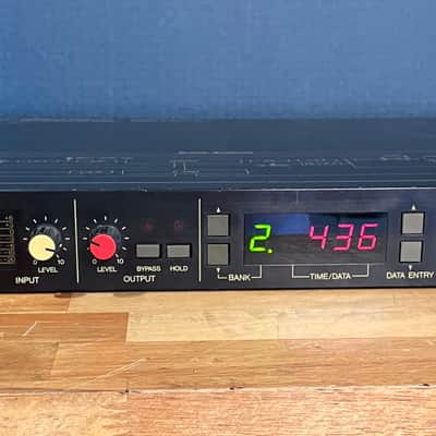 Buy used Yamaha D1500 Digital Delay Effects Processor