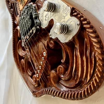 Carved guitar image 4