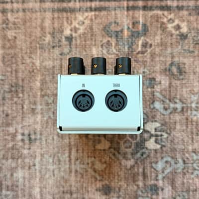 Brand New Walrus Audio Mako D1 High-Fidelity Stereo Delay V1 image 3
