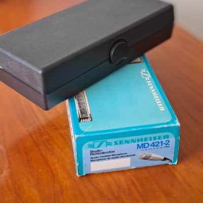 Sennheiser Sennheiser MD 421-2 – Vintage Classic Professional Microphone image 20