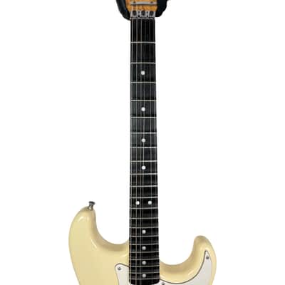 Fender Japan 72 Reissue Stratocaster 1984-1987 - Vintage White image 7