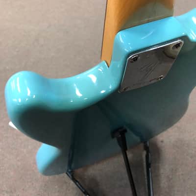 1966 Fender Mustang Guitar Daphne Blue w/ Rosewood Fretboard image 18