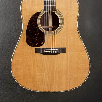 Martin New for 2025 HD-28E w/LR Baggs Anthem Left Hand- Gloss Natural image 2