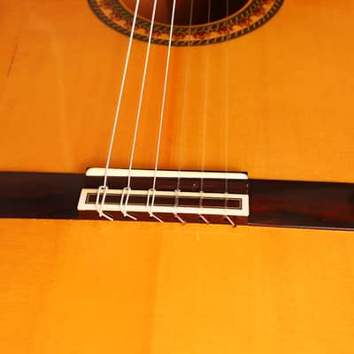 Antonio Bernal 2009 flamenco guitar - deep sound + explosive in attack - good value for money - check video! image 12