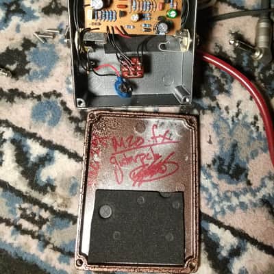 MZOFX Muff Fuzz Sustain  2013 Gain Distortion Overdrive drive hand made Mid Treble  Bass & Guitar image 8