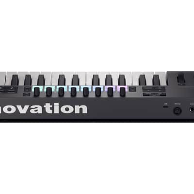 Novation Launchkey 25 MK4 MIDI Keyboard Controller [USED] image 3
