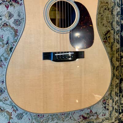 Eastman E8D-TC - Natural image 3