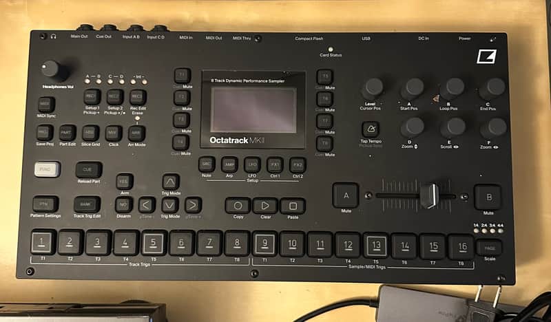 Elektron Octatrack MkII Dynamic 8-Track Performance Sampler 2017 - 2021 - Black image 1