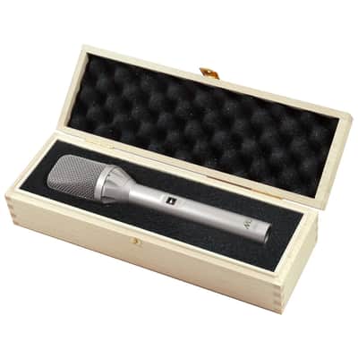 Gefell UMT 70S FET Multi-Pattern Condenser Microphone image 3