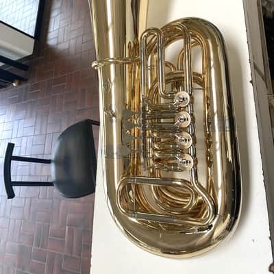 New Alexander model 164 "Kaisertuba" BBb Tuba in Gold Brass,4 valves, Lacquered,Nickel-Silver Garland; with Care Kit image 3
