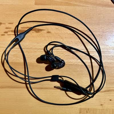 Shure AONIC 215 Wired In-Ear Monitors image 7