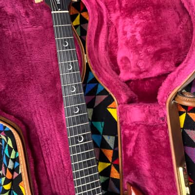 Clean 🧼 Gibson SG Crescent Moon Inlays 2002 Worn Cherry 🍒🍒 image 5