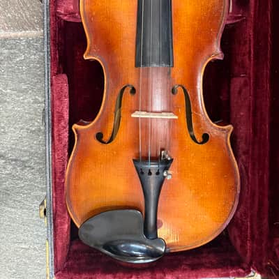 German Violin with case and bow, full size. William Lewis brand brand German Violin. Full size with case and bow. image 2