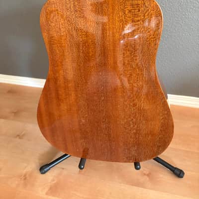 Guild D-15 1988 - Mahogany image 3