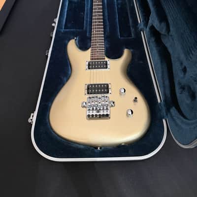 Ibanez JS2000-CG Joe Satriani Signature 2002 - 2004 Champagne Gold image 6
