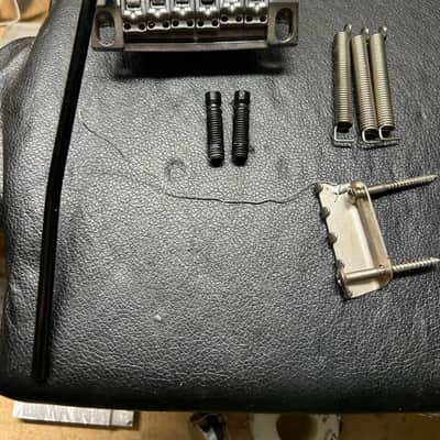 VINTAGE Ibanez Roadstar Pro Rock'r Tremolo 1985 - chrome image 2