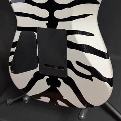 Charvel Super-Stock San Dimas Style 1 H 2PT M Electric Guitar Silver Bengal w/ Gig Bag image 12