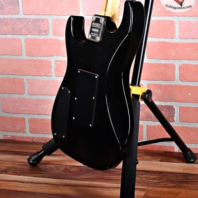 Washburn SS40 Stevie Stevens Signature Model 1992 with Original Molded Case image 15