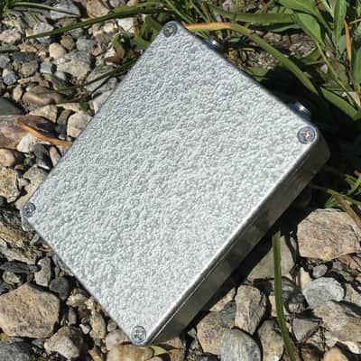 Futile Art FX Custom Shop ⛰️ Monolith Fuzz of Doom w. Boost & Tone Switch Mod Stoned-Grey Hammertone image 10