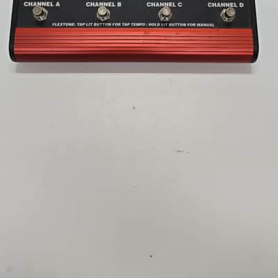 Line 6 POD 2.0 Multi-Effect and Amp Modeler 2010s - Red image 3