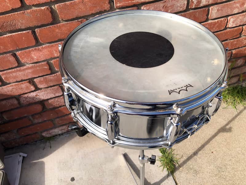 Beautiful Slingerland 10-Lug Snare Drum Niles Badge 1960s - 1970’s - Chrome with Case image 1