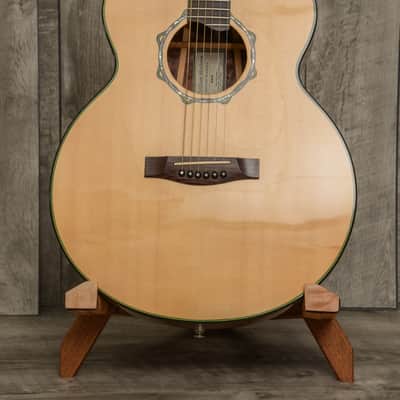 Acoustic Guitar Stand Wood Guitar Stand Boutique Guitar Stand, Home Studio Oak image 3