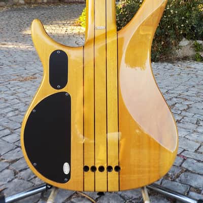 Peavey Cirrus 5 BXP Neck-through image 10
