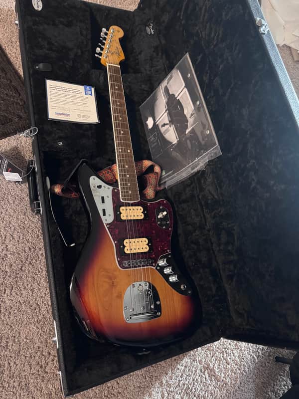 Fender Kurt Cobain Jaguar - 3-Color Sunburst image 1
