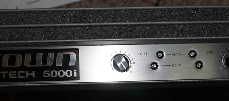 アンプ AMCRON MACRO-TECH 5000i made in USA Crown MACRO-TECH5000i