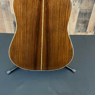 Martin D-28 1986 Natural Finish w/Hard shell case Acoustic Electric Guitar image 6