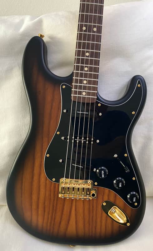 Warmoth Stratocaster