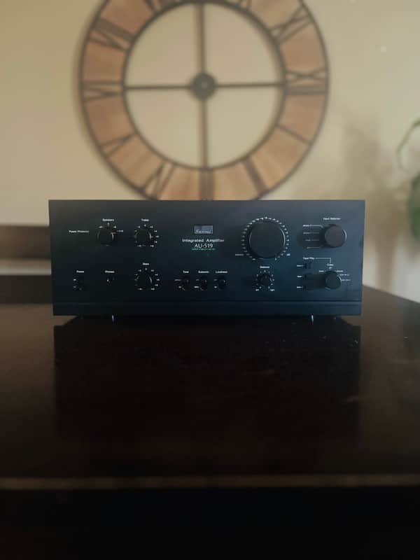 Sansui AU-519 1971 - Black | Reverb