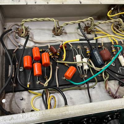 Fender Bassman 2-Channel 50-Watt Guitar Amp Head 1971 - Silverface image 6