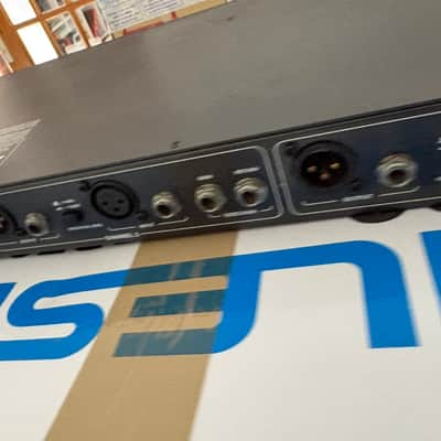 Alesis 3632 Dual-Channel Compressor / Limiter / Gate 2000s - Black image 8