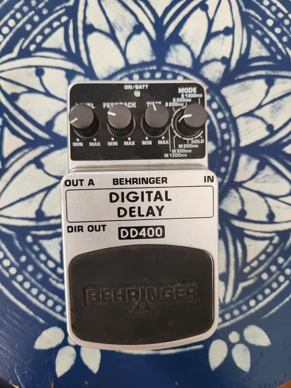 Berihgher digital delay Dd400 image 1