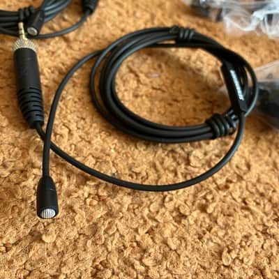 Sennheiser EW 100 G4 Dual Wireless Lavalier System – 2 Channels – B-Band – 19″ Rack (with never-used MKE Lav Mics) image 5