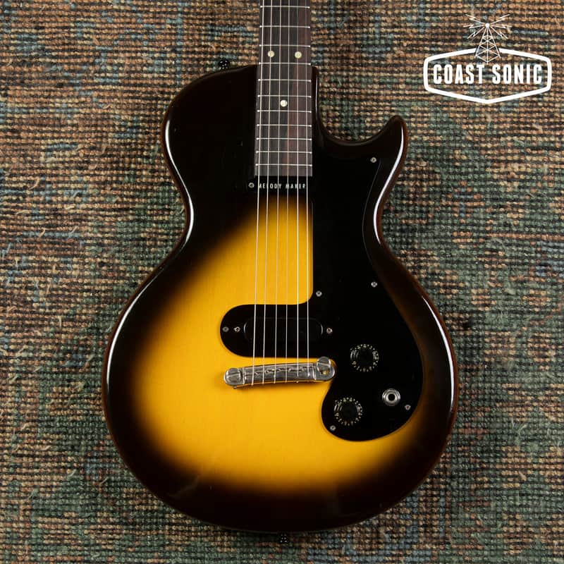 1959 Gibson Melody Maker, Single cut, 3/4 scale, all original w/ case image 1