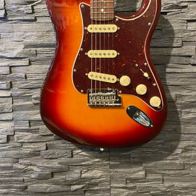 Fender 70th Anniversary American Professional II Stratocaster RW Comet Burst image 2