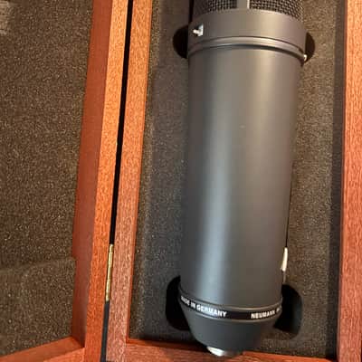 Neumann U 87 Ai mt Large Diaphragm Multipattern Condenser Microphone image 3