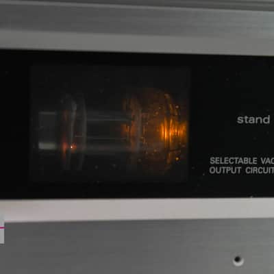 LUXMAN D-38u Conpact Disc Player in Excellent Condition image 19