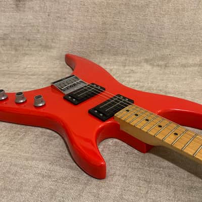 1983 USA Peavey Mystic Hardtail Electric Guitar Original Blade Pickups Bizarre Pointy image 6