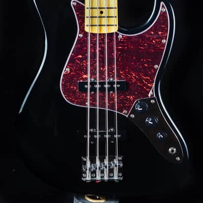 Tagima TW-73 Jazz Bass Black/Tortoiseshell image 4