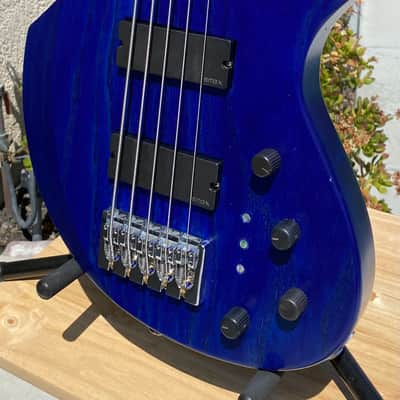 Warmoth Z Bass 5-String Bass Guitar image 2