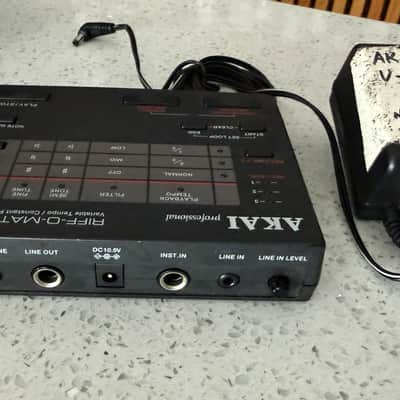 Akai Professional RIFF-O-MATIC U40 Variable Tempo Phrase Lo-Fi Sampler – Owned by Michael "WHIP" Wilton (Queensrÿche) -Certificate of Authenticity signed/autographed by WHIP image 2