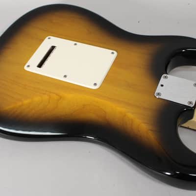 2005 Fender 50th Anniversary American Stratocaster 2-Color Sunburst w/OHSC image 13