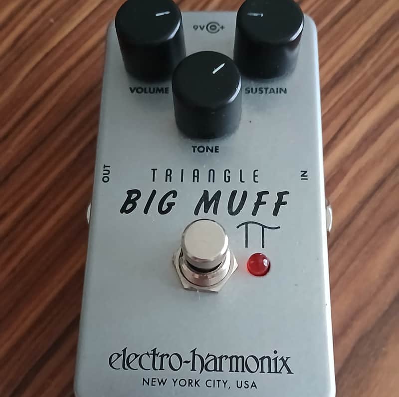 Electro-Harmonix Triangle Big Muff Pi