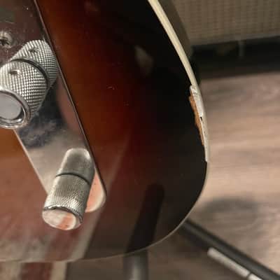 Fender American Deluxe Telecaster with Maple Fretboard 2004 - 2010 - 3-Color Sunburst image 4