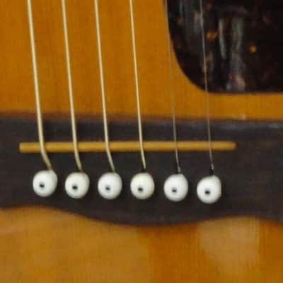 Guild D-30 1988 redburst image 7